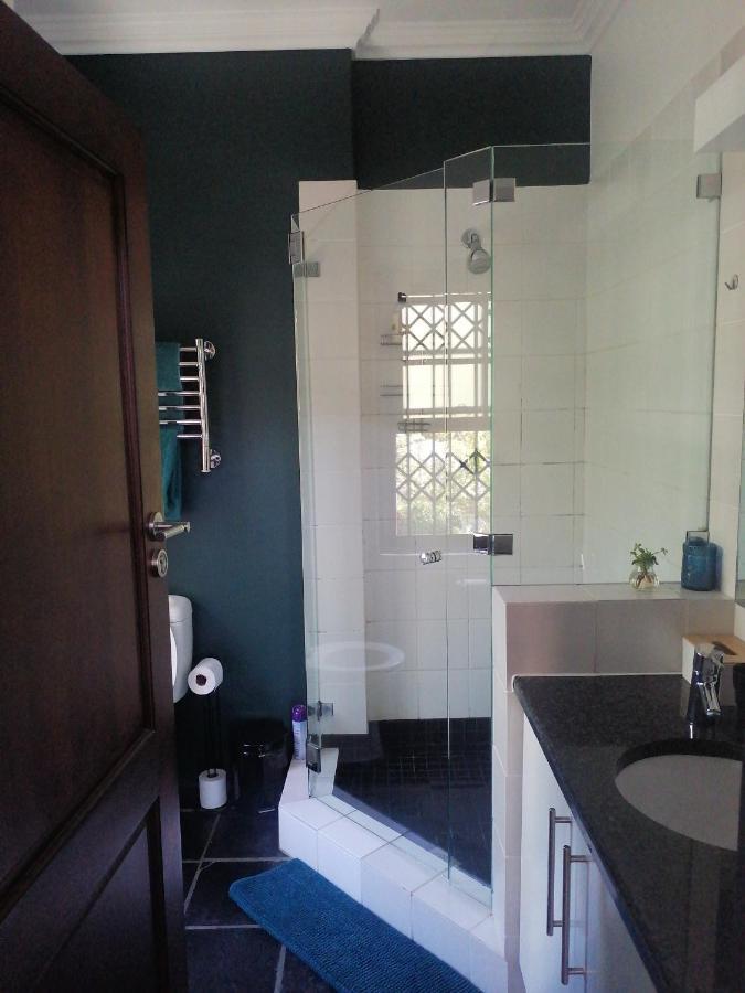 Apartment The Lookout Loft, Stroll To Town, Loadshedding Friendly. *